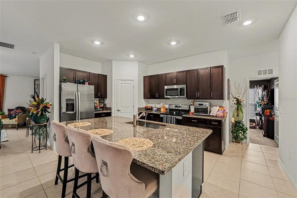 1808 RED LOOP, LAKELAND, FL 33801 — zdjęcie 4