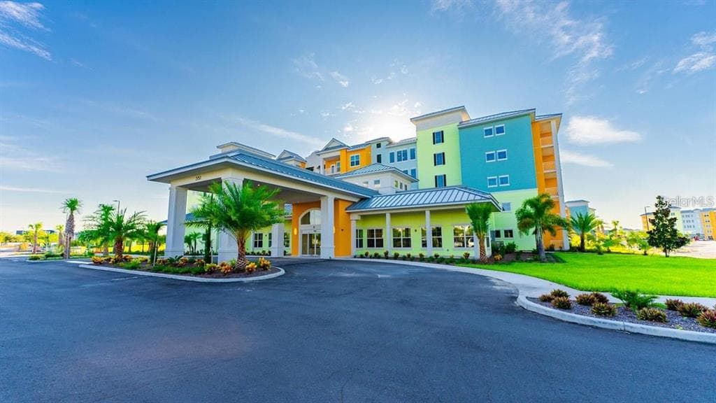 3151 SUNSET WALK DRIVE # 518, KISSIMMEE, FL 34747