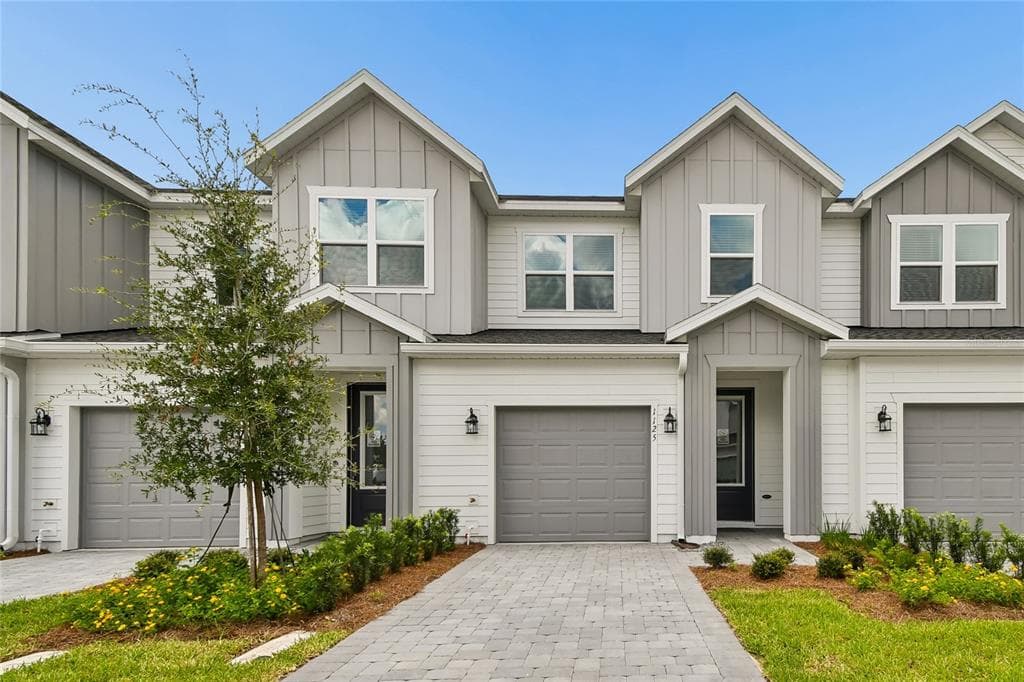 1125 WILD CREST LANE, DAYTONA BEACH, FL 32117
