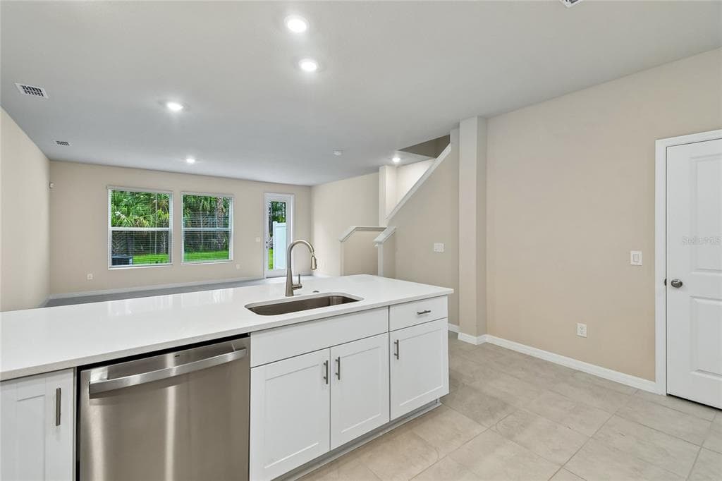 1125 WILD CREST LANE, DAYTONA BEACH, FL 32117 — zdjęcie 5