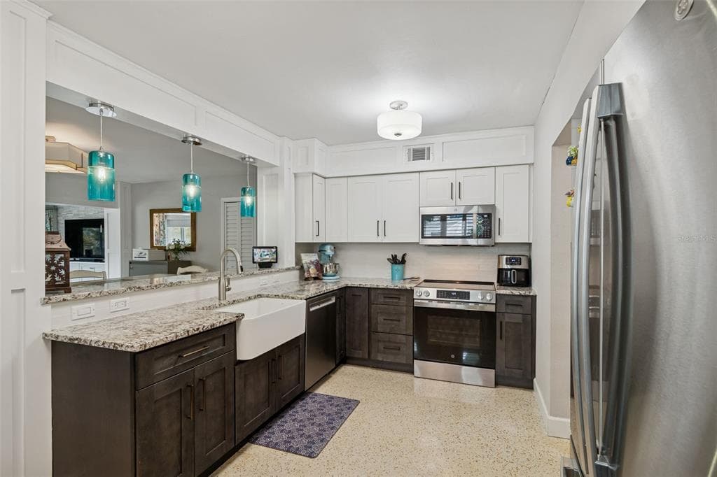 2427 BAYWOOD DRIVE W, DUNEDIN, FL 34698 — zdjęcie 2