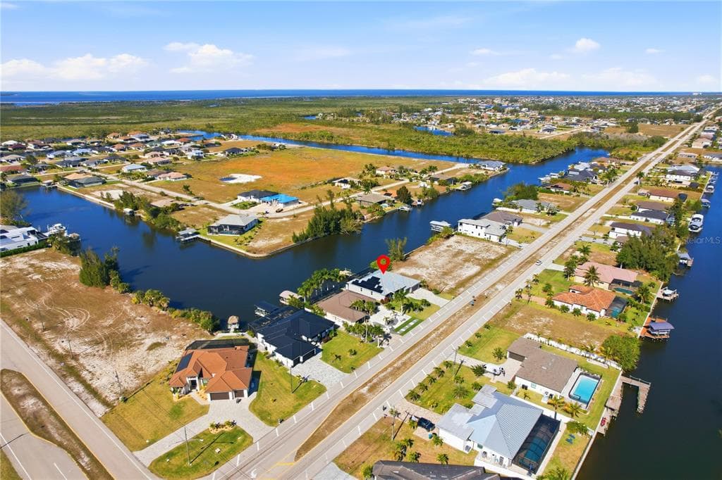1616 N OLD BURNT STORE ROAD N, CAPE CORAL, FL 33993 — zdjęcie 3