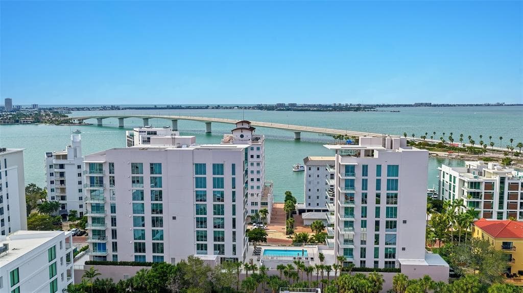 223 GOLDEN GATE POINT # 302, SARASOTA, FL 34236 — zdjęcie 2
