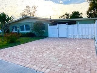 604 7TH AVENUE SW, LARGO, FL 33770 — zdjęcie 3