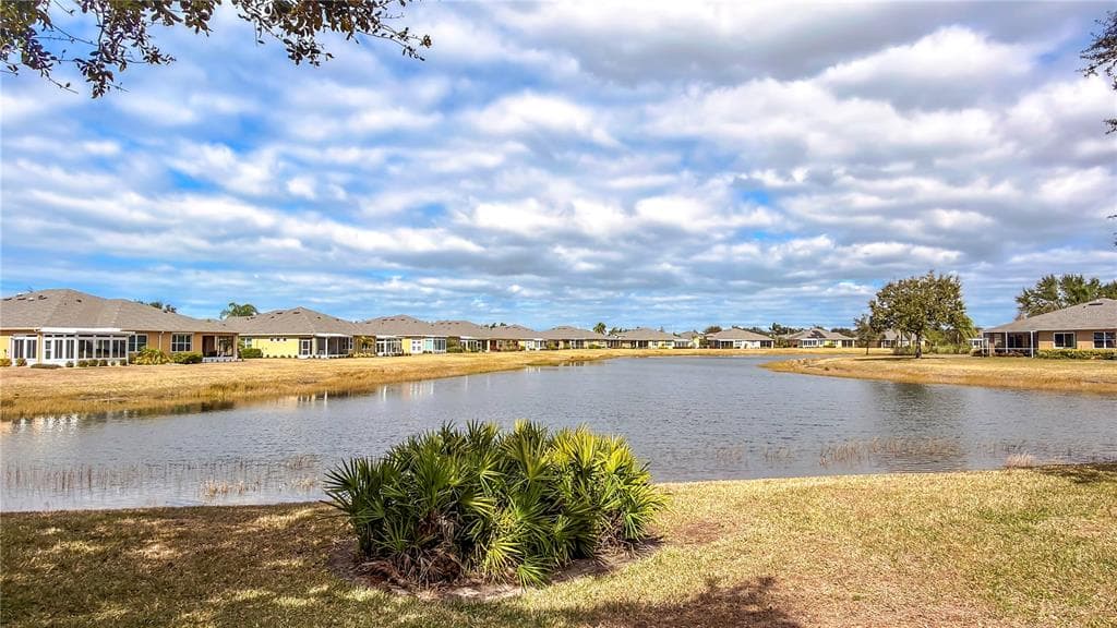2069 SIFIELD GREENS WAY # 102, SUN CITY CENTER, FL 33573 — zdjęcie 3