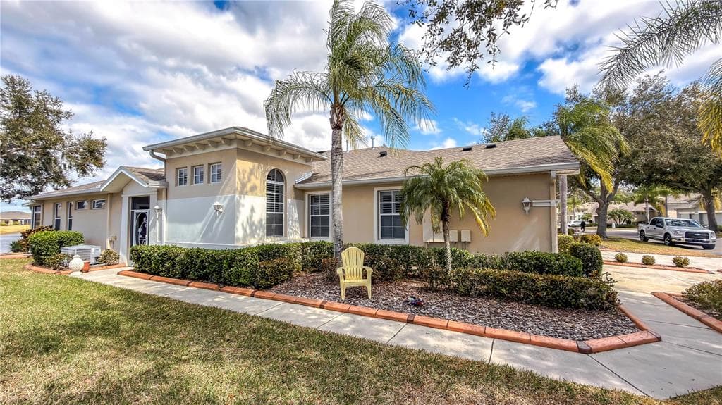 2069 SIFIELD GREENS WAY # 102, SUN CITY CENTER, FL 33573 — zdjęcie 4