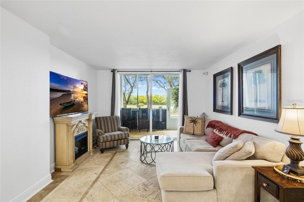 2333 FEATHER SOUND DRIVE # A101, CLEARWATER, FL 33762 — zdjęcie 2
