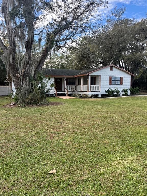 512 STALLINGS AVENUE, DELTONA, FL 32738