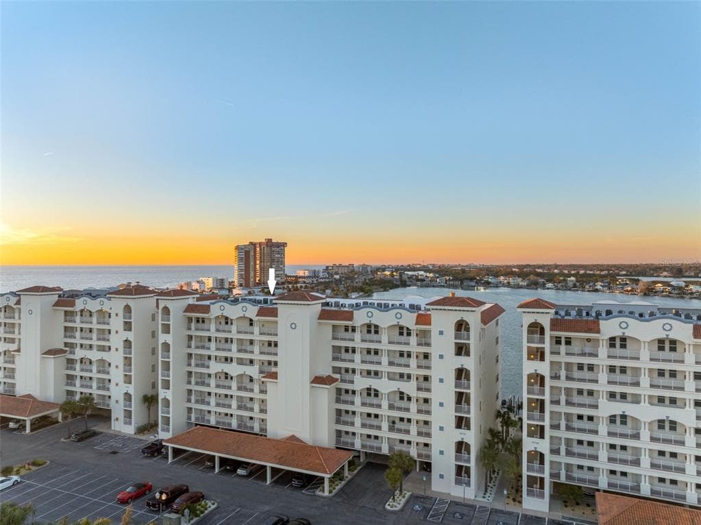 17717 GULF BOULEVARD # 702, REDINGTON SHORES, FL 33708 — zdjęcie 2