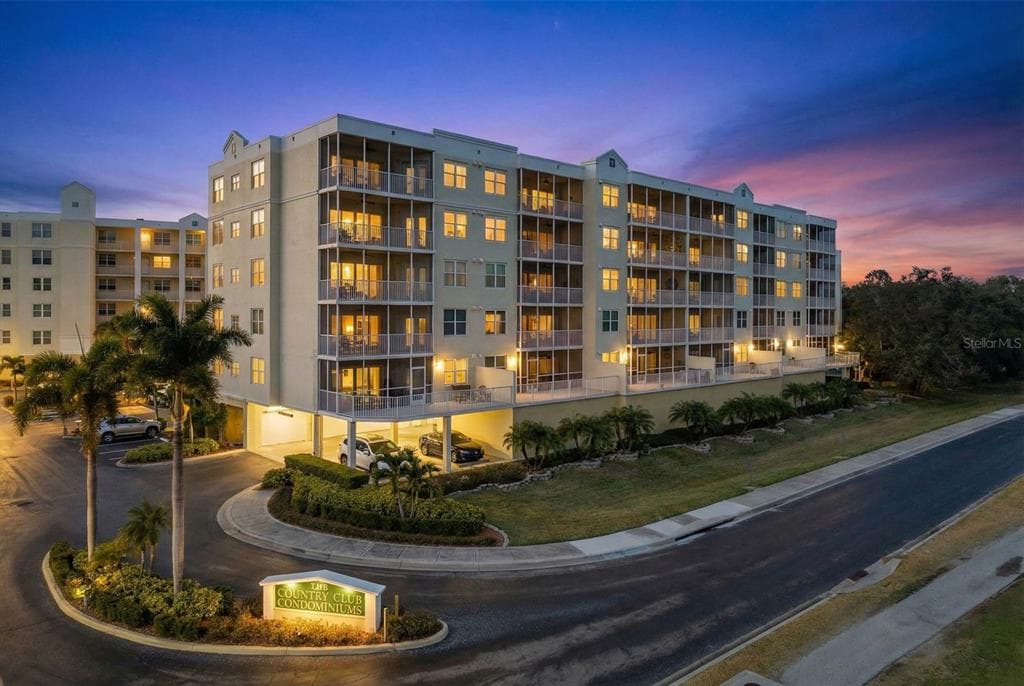1200 COUNTRY CLUB DRIVE # 4202, LARGO, FL 33771