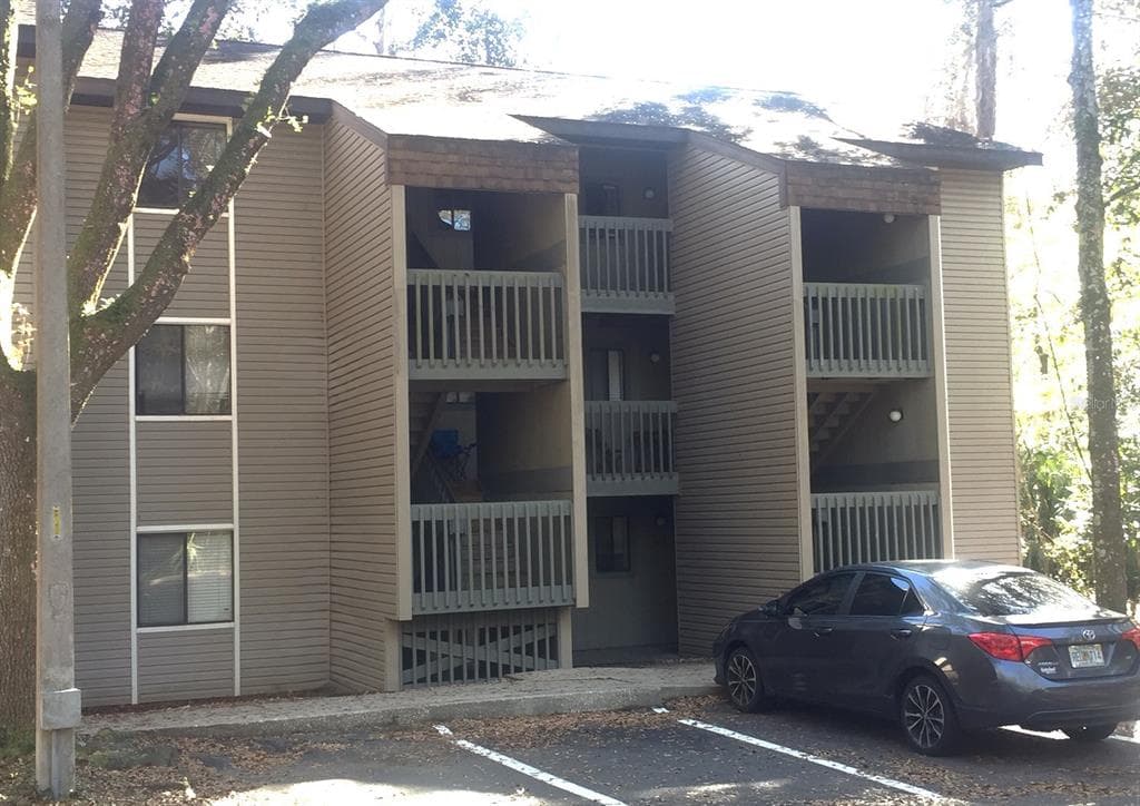 85 SE 16TH AVENUE # F302, GAINESVILLE, FL 32601