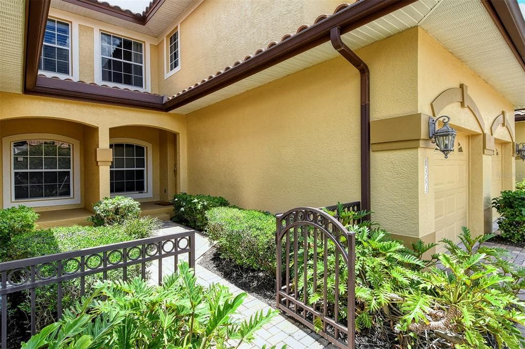 8363 MIRAMAR WAY # 203, LAKEWOOD RANCH, FL 34202 — zdjęcie 2
