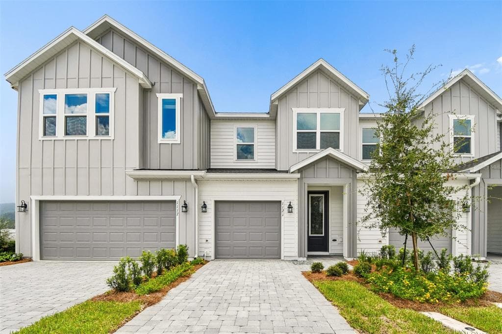 1121 WILD CREST LANE, DAYTONA BEACH, FL 32117