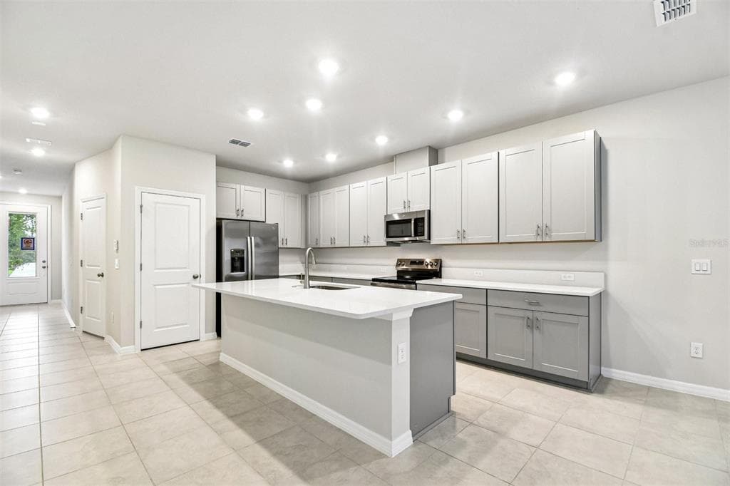 1121 WILD CREST LANE, DAYTONA BEACH, FL 32117 — zdjęcie 4