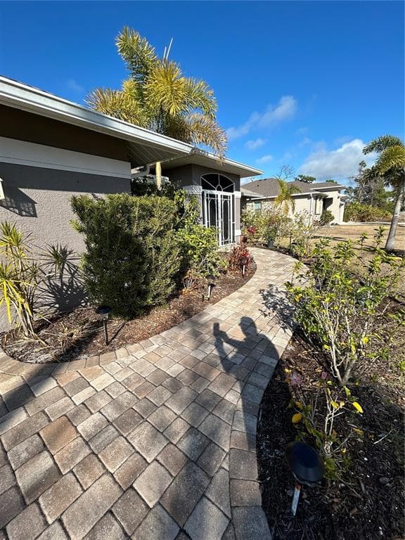 108 BERYL DRIVE, ROTONDA WEST, FL 33947 — zdjęcie 2