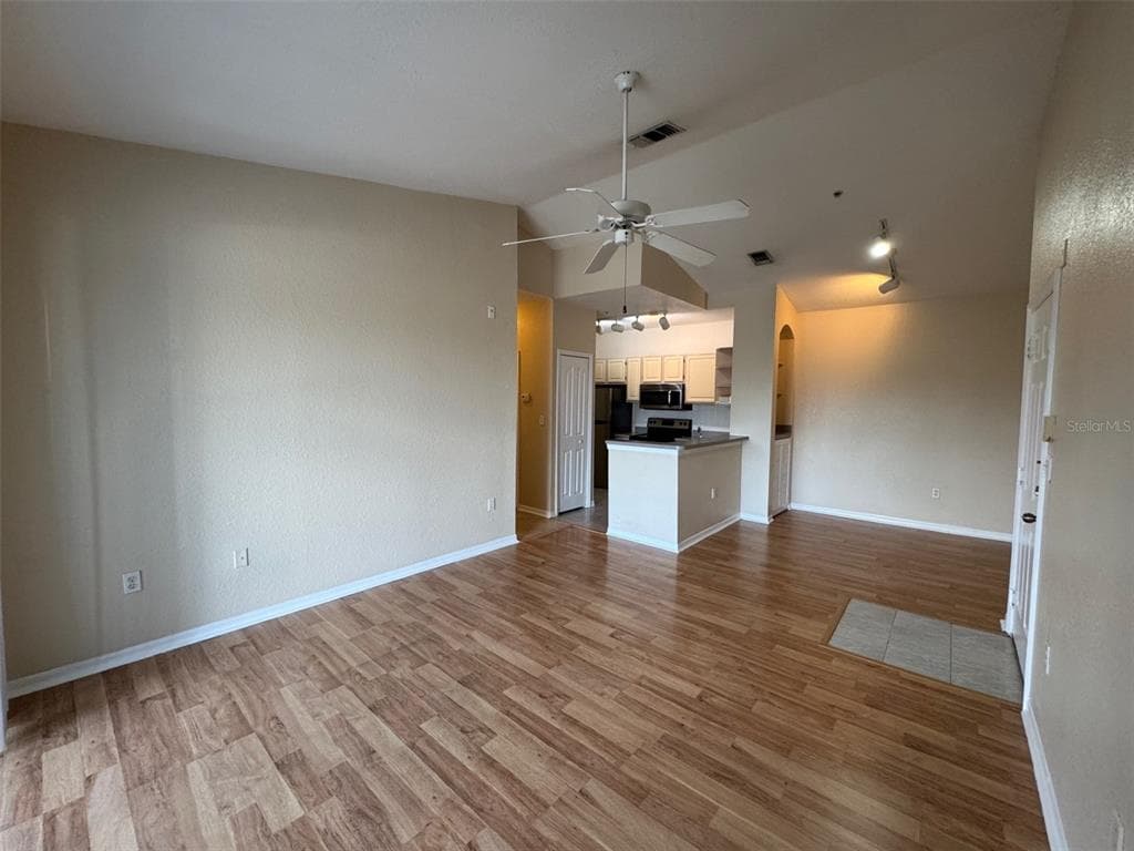 5817 LEGACY CRESCENT PLACE # 302, RIVERVIEW, FL 33578 — zdjęcie 5