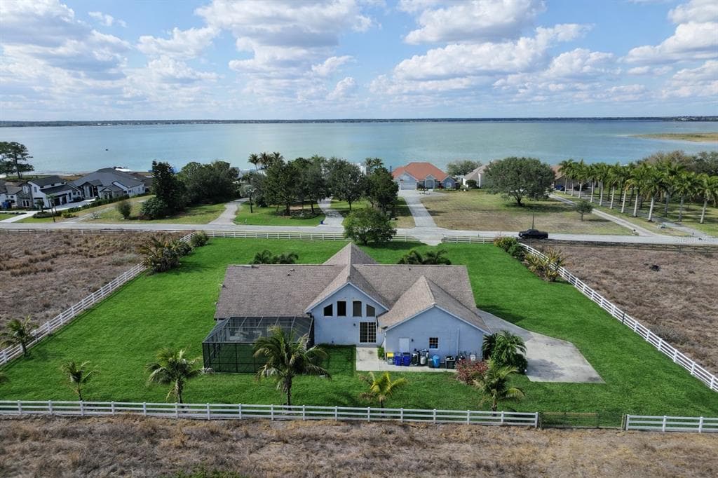 186 S BEAR POINTE DRIVE, LAKE PLACID, FL 33852
