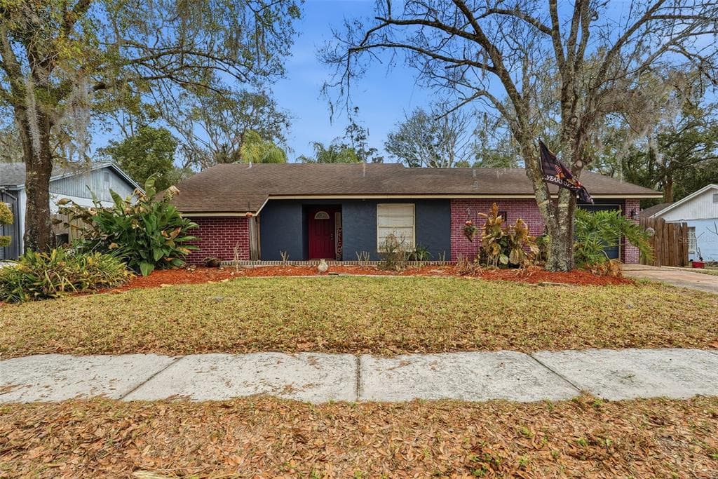 17603 CRANBROOK DRIVE, LUTZ, FL 33549