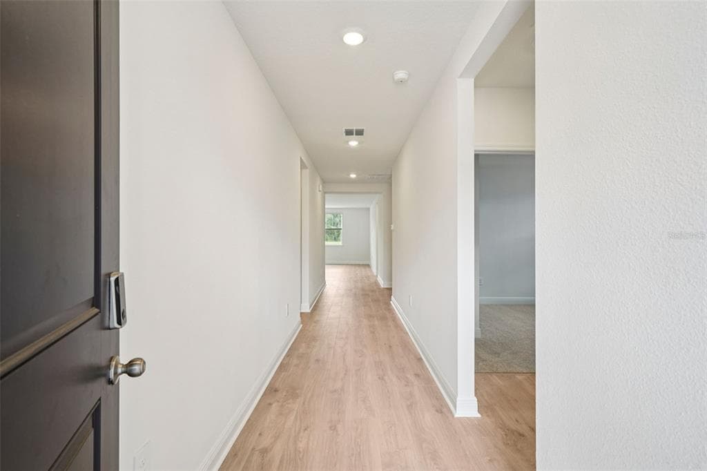 811 SUNSHOWER DRIVE, LADY LAKE, FL 32159 — zdjęcie 5