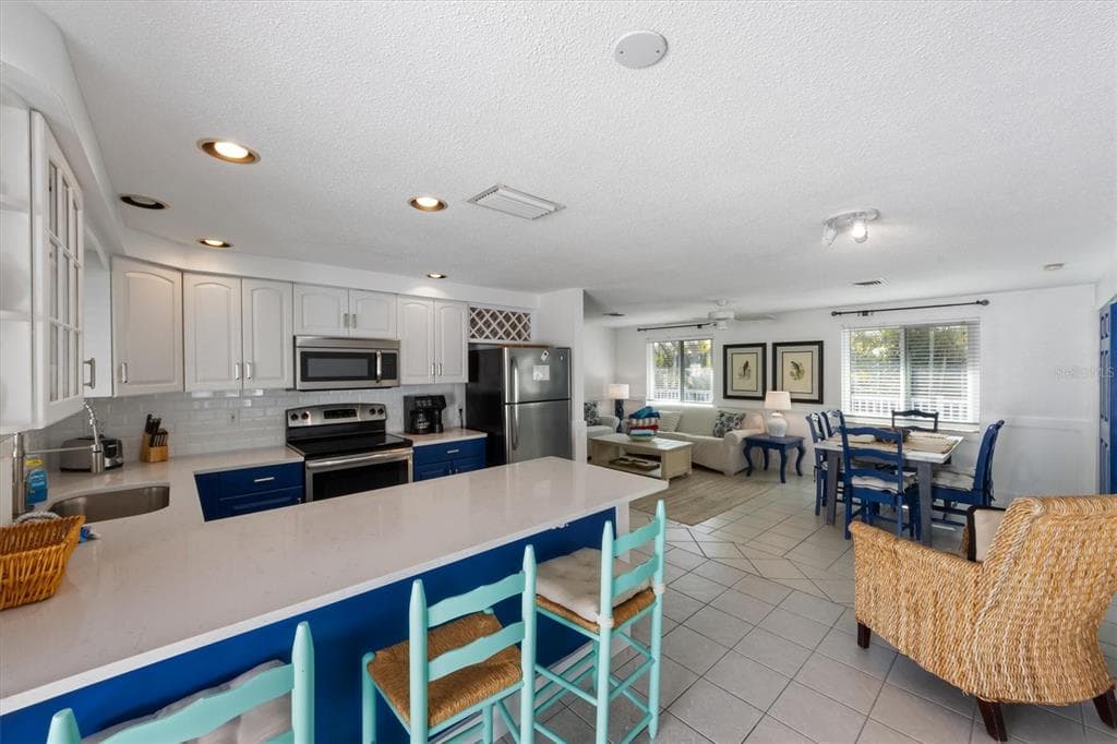 5807 DE PALMAS AVENUE, HOLMES BEACH, FL 34217 — zdjęcie 4