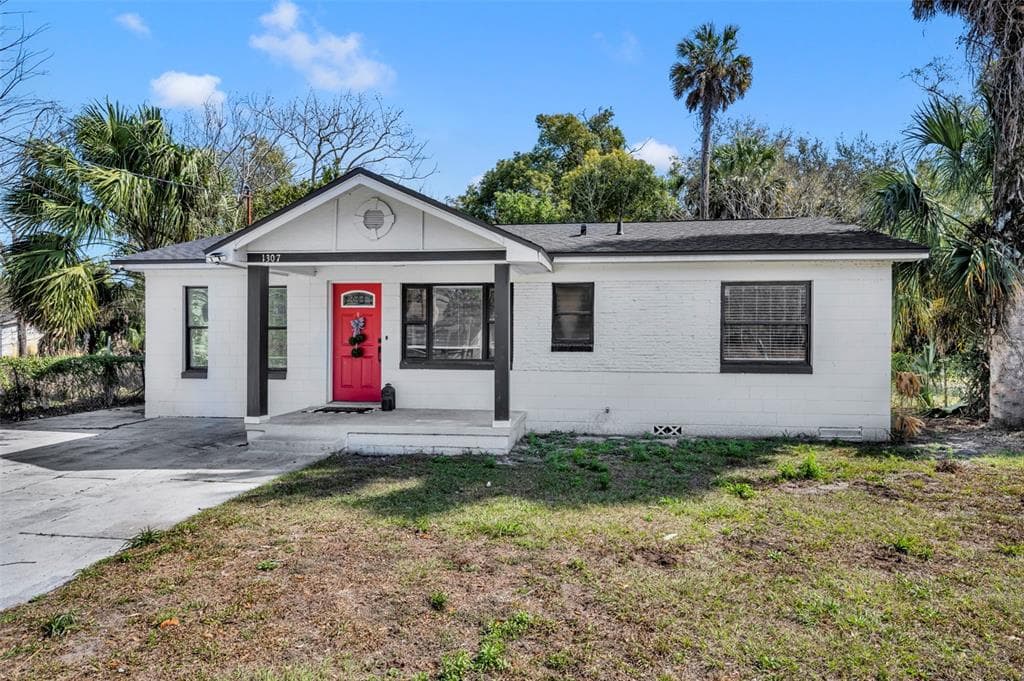 1307 SHEPHERD AVENUE, SANFORD, FL 32771