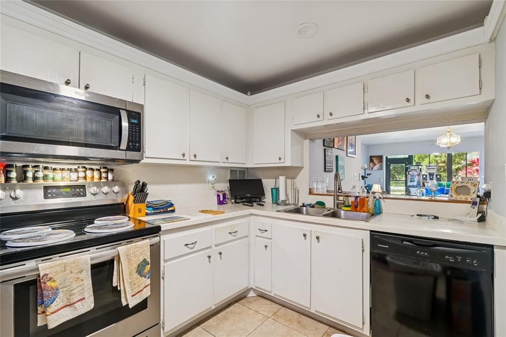 2679 SABAL SPRINGS CIRCLE # 102, CLEARWATER, FL 33761 — zdjęcie 5