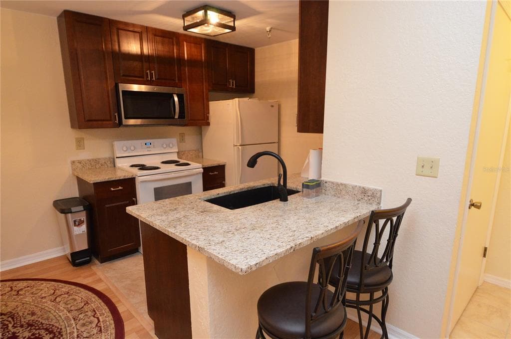 10263 GANDY BOULEVARD N # 602, ST PETERSBURG, FL 33702 — zdjęcie 4