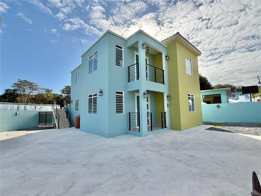 Carr 115 km 8.7 CALLE HOSTOS, RINCON, PR 00677