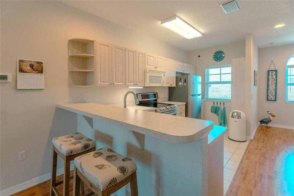 3919 CAPE HAZE DRIVE # 503, ROTONDA WEST, FL 33947 — zdjęcie 2