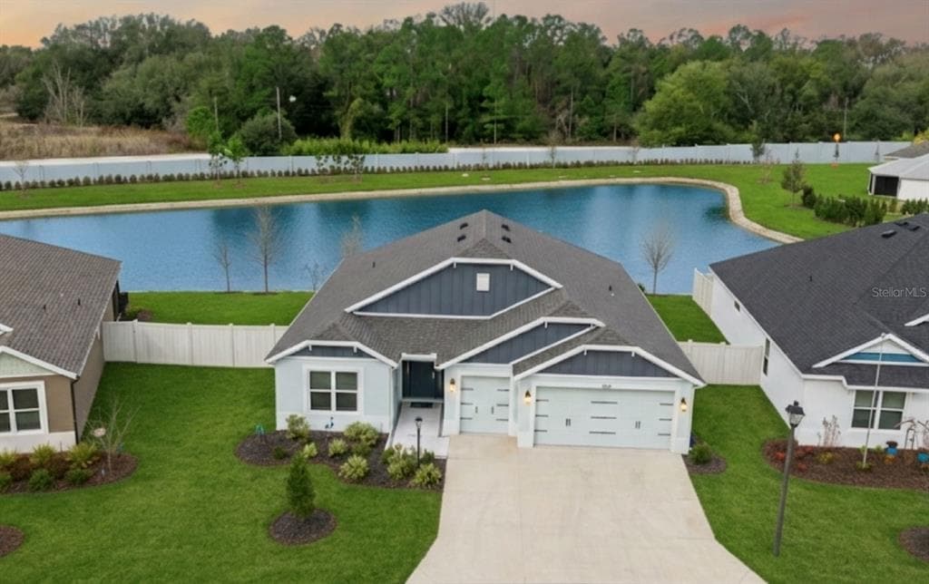 7492 FAR HILLS LOOP, THE VILLAGES, FL 34762