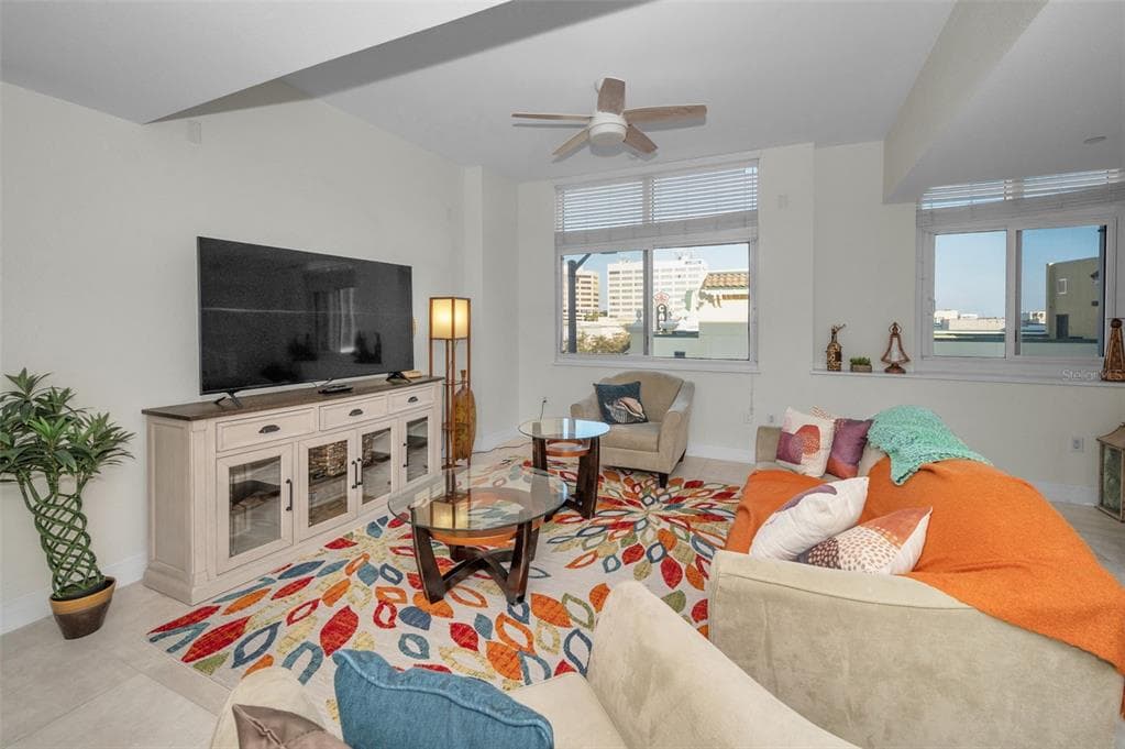 331 CLEVELAND STREET # 310, CLEARWATER, FL 33755 — zdjęcie 5