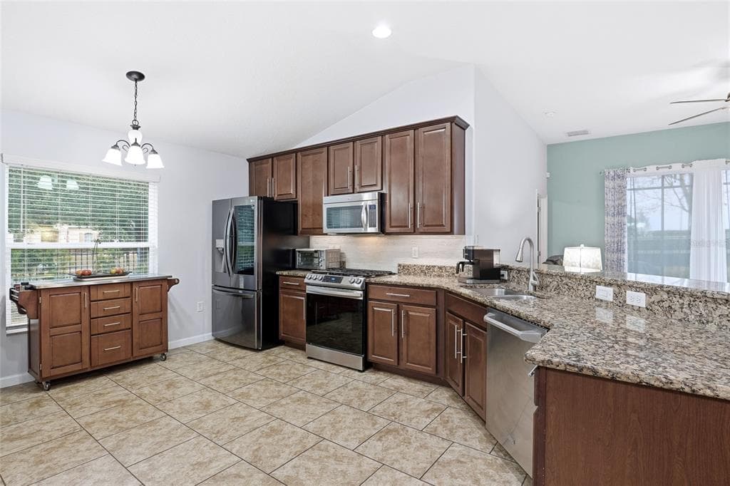 476 SAUVIGNON WAY, GROVELAND, FL 34736 — zdjęcie 3