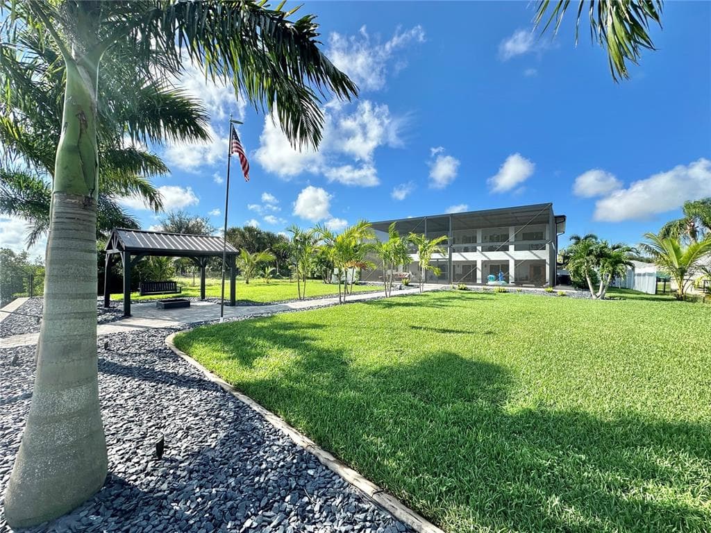 2424 HARBOUR DRIVE, PUNTA GORDA, FL 33983 — zdjęcie 5