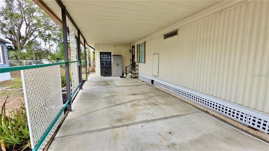 252 PINEWOOD DRIVE, EUSTIS, FL 32726 — zdjęcie 2