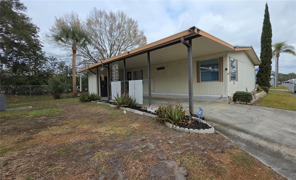 252 PINEWOOD DRIVE, EUSTIS, FL 32726 — zdjęcie 4