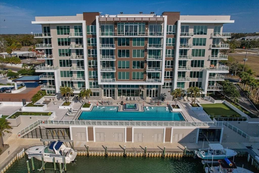 920 N OSCEOLA AVENUE # 702, CLEARWATER, FL 33755
