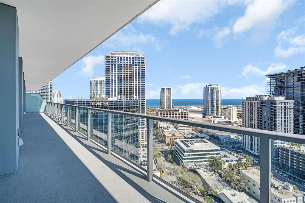400 CENTRAL AVENUE # 2205, ST PETERSBURG, FL 33701 — zdjęcie 2
