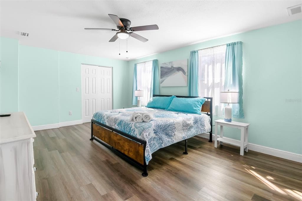1613 N MARTIN LUTHER KING JR AVENUE, CLEARWATER, FL 33755 — zdjęcie 4