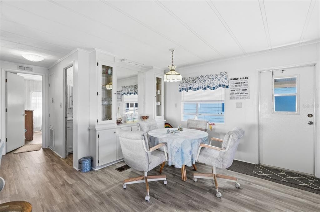 82403 NEW CIRCLE DRIVE N, PINELLAS PARK, FL 33781 — zdjęcie 5