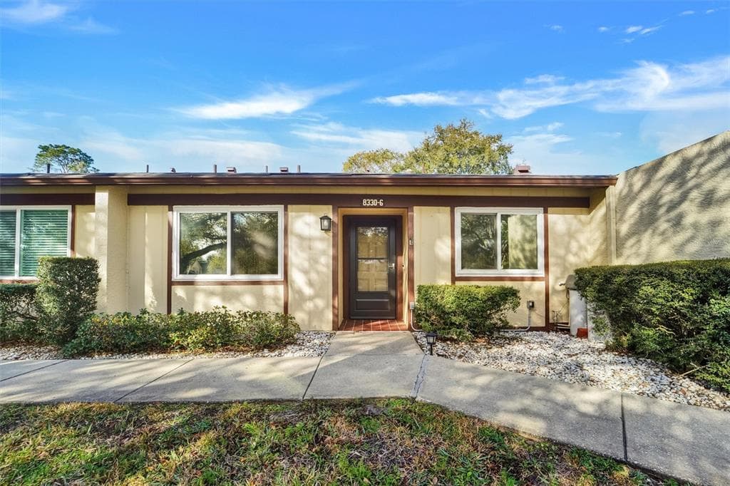8330 HIGH POINT CIRCLE # 6, PORT RICHEY, FL 34668 — zdjęcie 4