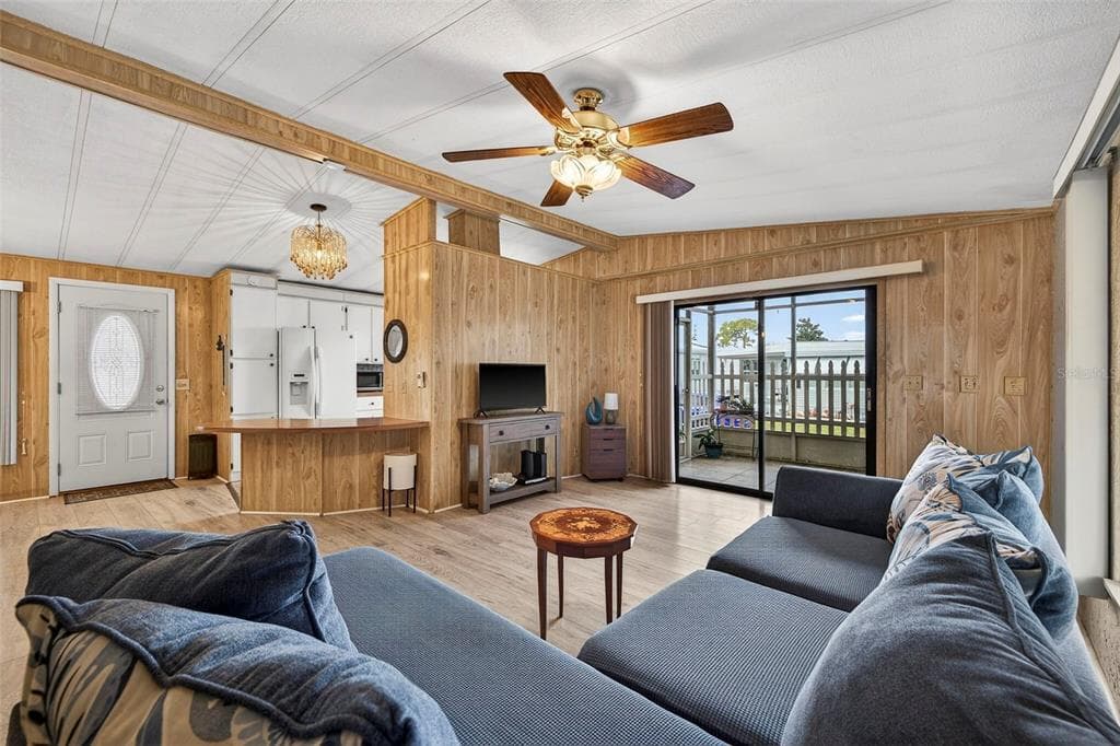 7880 54TH AVENUE N # 38, ST PETERSBURG, FL 33709 — zdjęcie 2