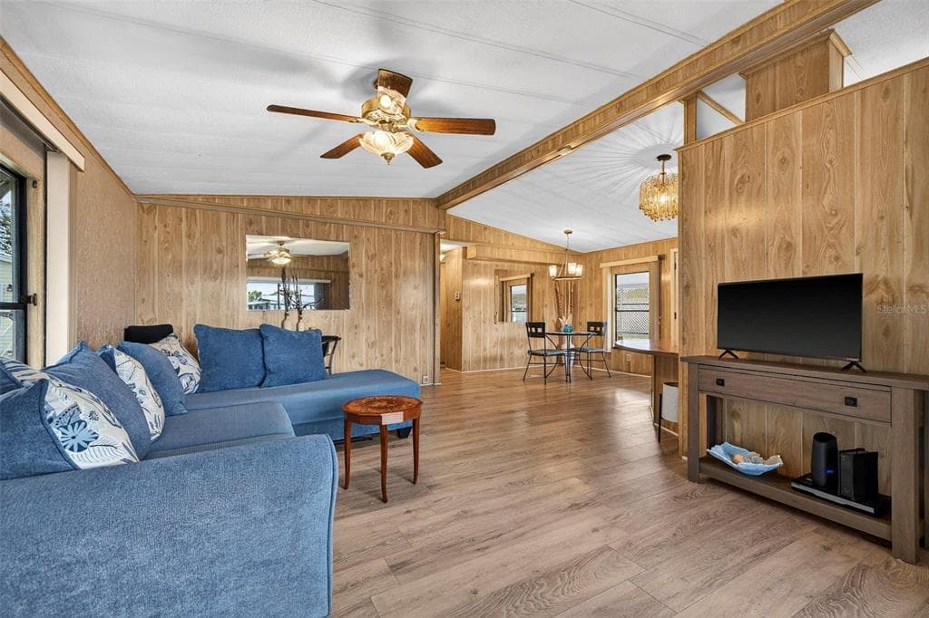 7880 54TH AVENUE N # 38, ST PETERSBURG, FL 33709 — zdjęcie 5