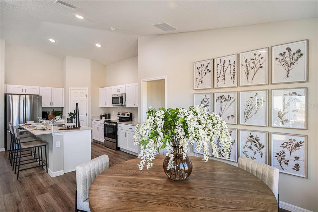 2330 STILLVIEW PASS, ZEPHYRHILLS, FL 33541 — zdjęcie 3