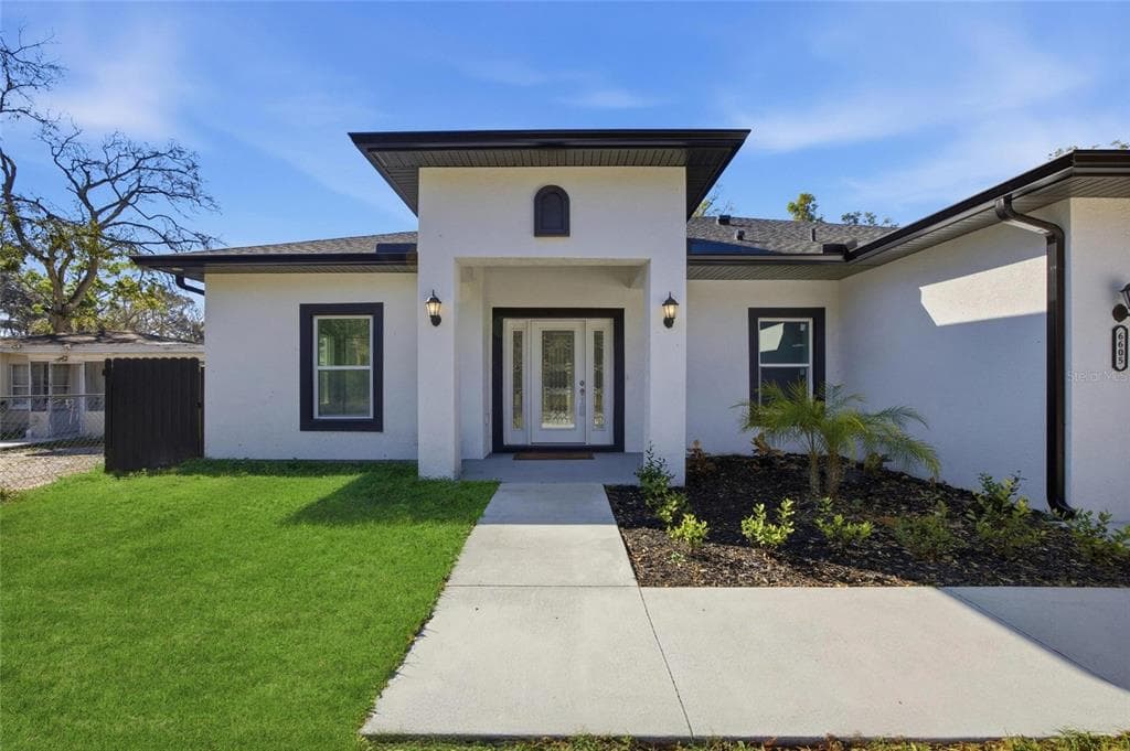 6605 24TH AVENUE S, TAMPA, FL 33619 — zdjęcie 2