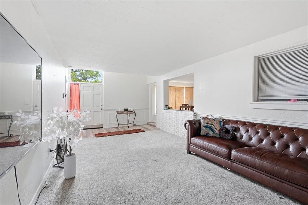 1709 CARNEGIE CIRCLE, TAMPA, FL 33619 — zdjęcie 5