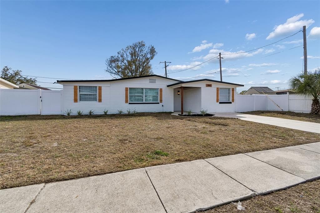 7910 W POWHATAN AVENUE, TAMPA, FL 33615 — zdjęcie 3