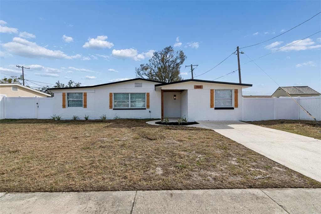7910 W POWHATAN AVENUE, TAMPA, FL 33615 — zdjęcie 4
