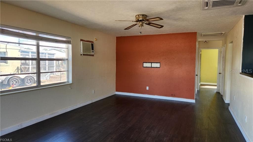 1169 CHEROKEE AVENUE, LEHIGH ACRES, FL 33936 — zdjęcie 3