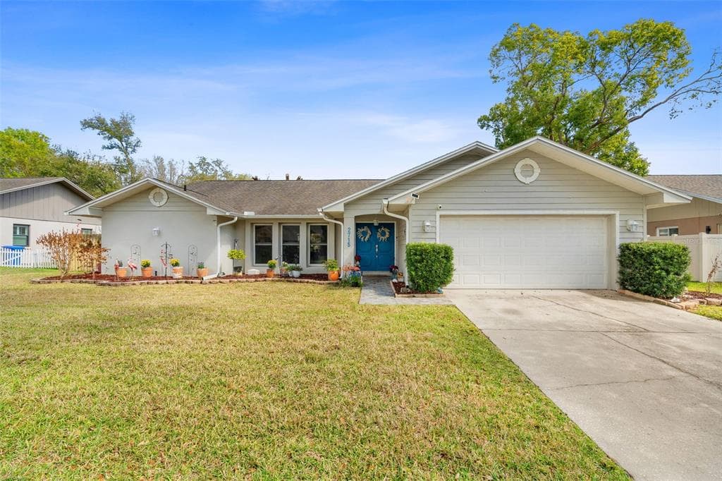 2715 BERRYKNOLL PLACE, VALRICO, FL 33596