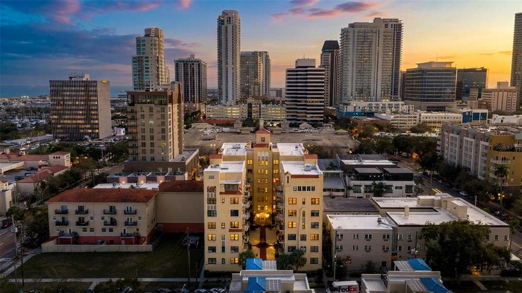 130 4TH AVENUE N # 602, ST PETERSBURG, FL 33701